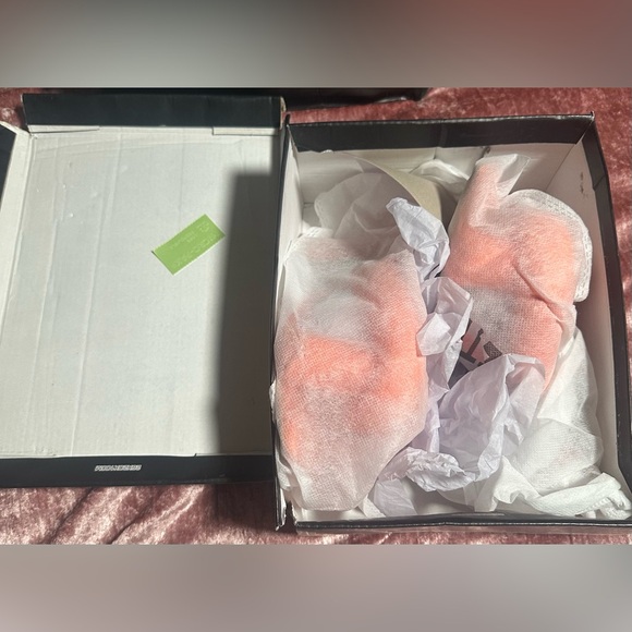 PrettyLittleThing , size 6 & Burnt Orange - Picture 5 of 5